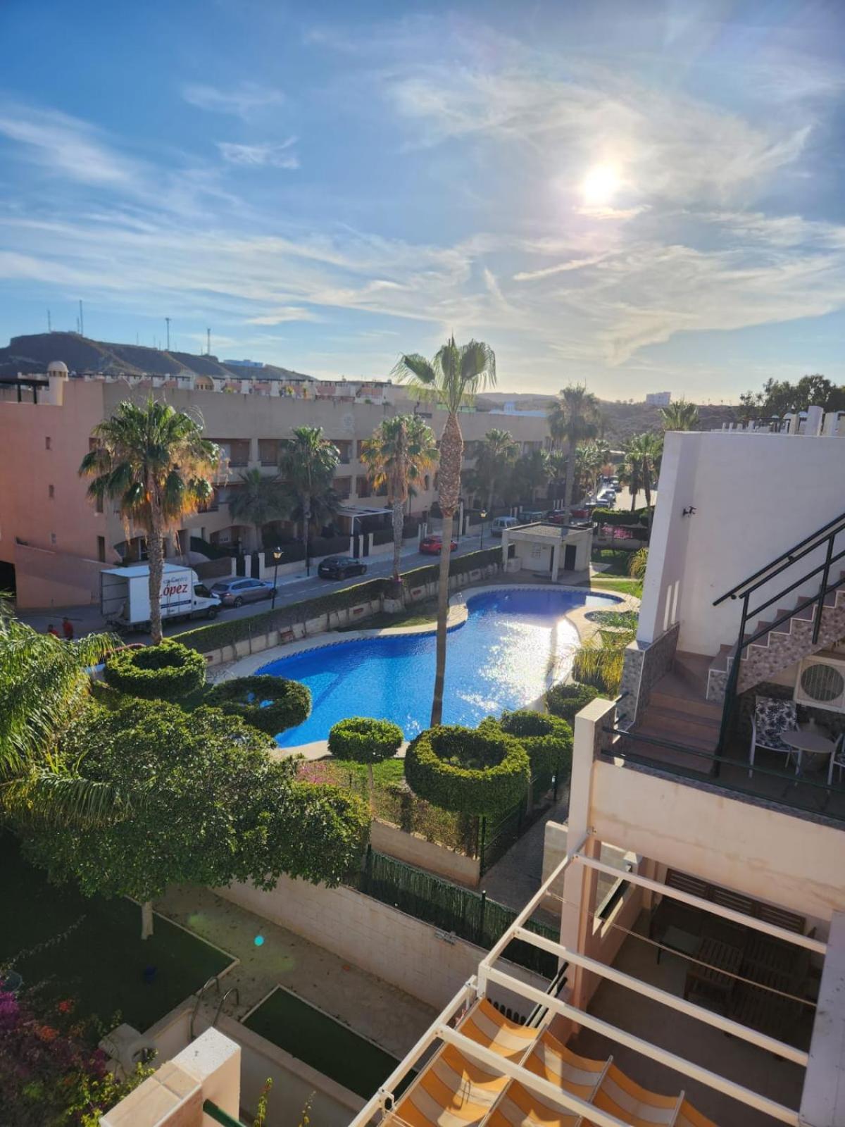 ベラAtico Duplex Espectacular Marmolado Con Piscina Privada!アパートメント エクステリア 写真