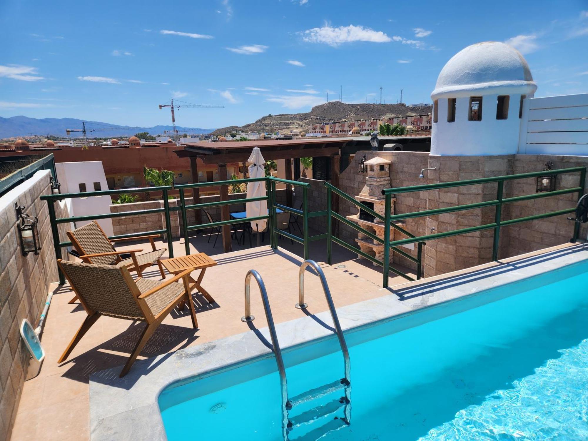 ベラAtico Duplex Espectacular Marmolado Con Piscina Privada!アパートメント エクステリア 写真